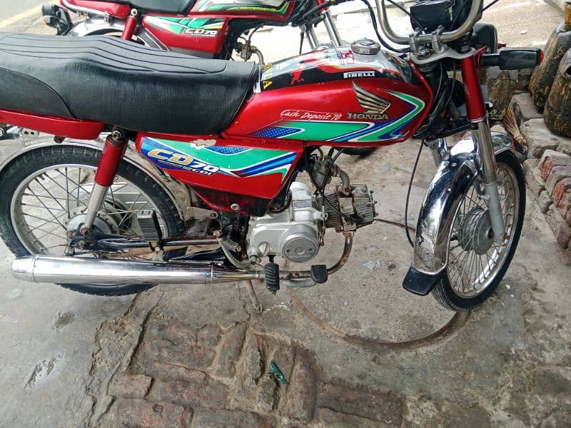 Honda CD 70 model 2017 urgent sale 0