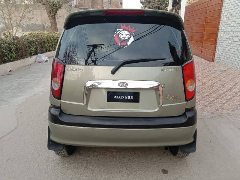 Hyundai Santro 2005 Totally Genuine  O3O6I6OOOI4 4