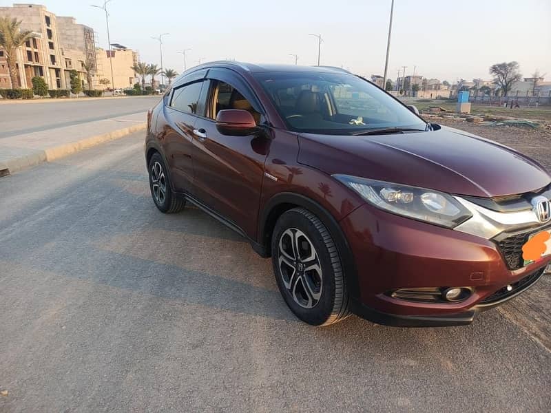 Honda Vezel Hybrid Z 2015 3