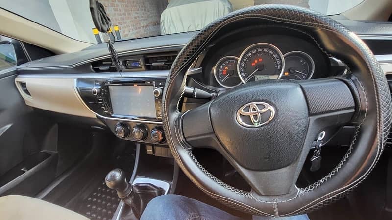 Toyota Corolla GLI 2015 3