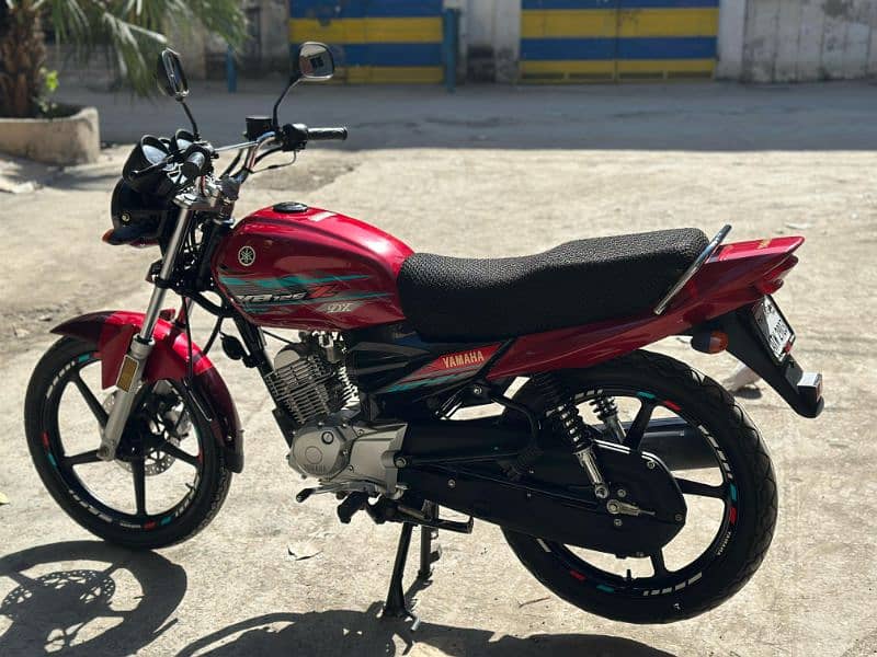 Yamaha YB125-Z DX (2023) MODEL | Yamaha in Bikes | YB 125Z-DX 5