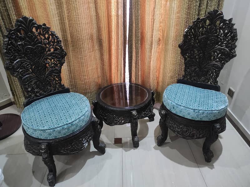 Hand-Carved Chinioti Rosewood Chair & Table Set – Antique & Elegant 4