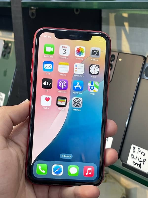 iPhone 11 64Gb 3