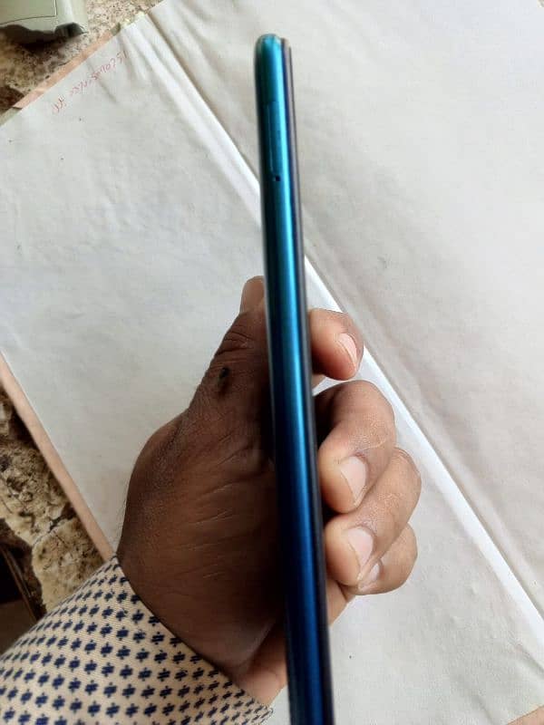 Infinix Smart 5 condition 10/8 3