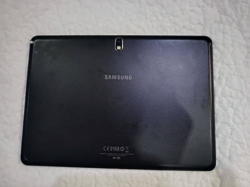 Samsung Galaxy Note 10.1 Tablet with S pen with COVER for SALE. 2