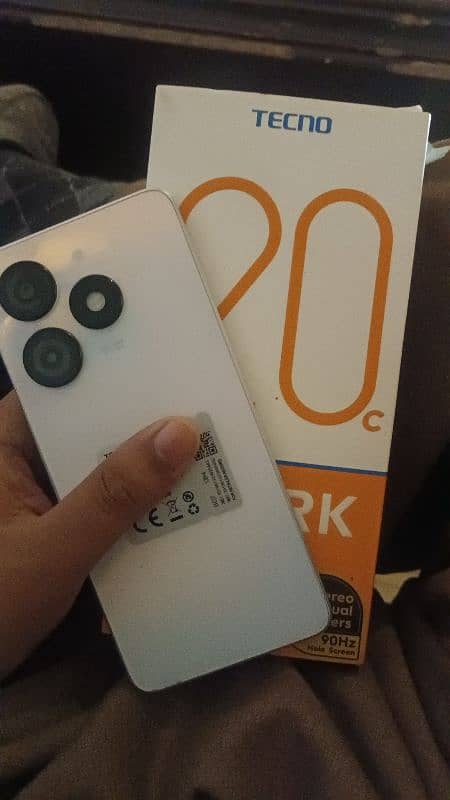 tecno spark 20c with box cahrger 0