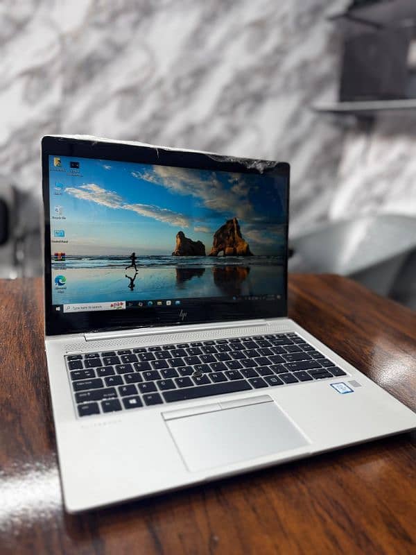 HP elitebook 7