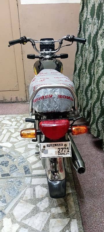 Honda CD 70 Model 2022 Lush condition 3