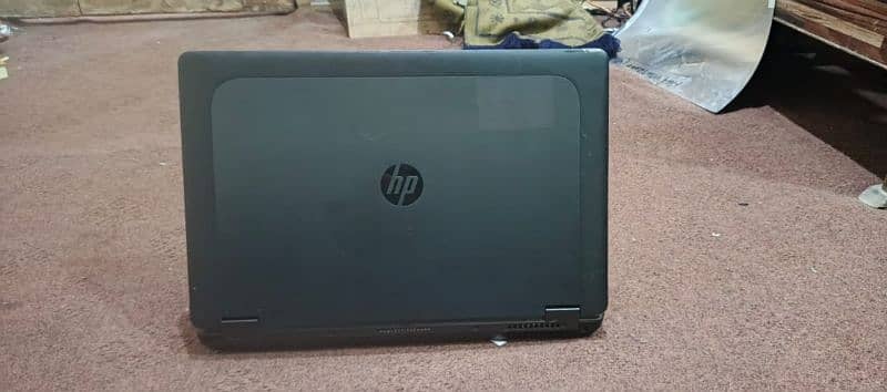 HP Z Book 17 G2 5