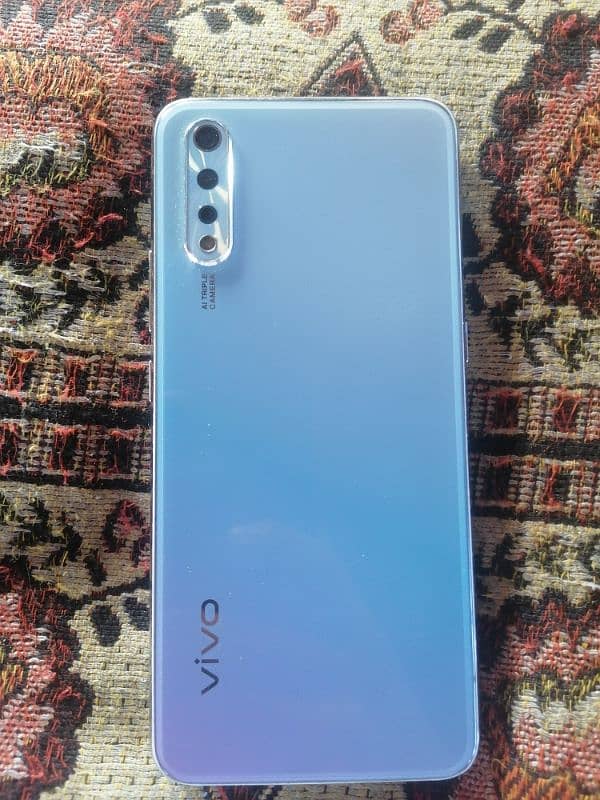 Vivo s1 8&256 3