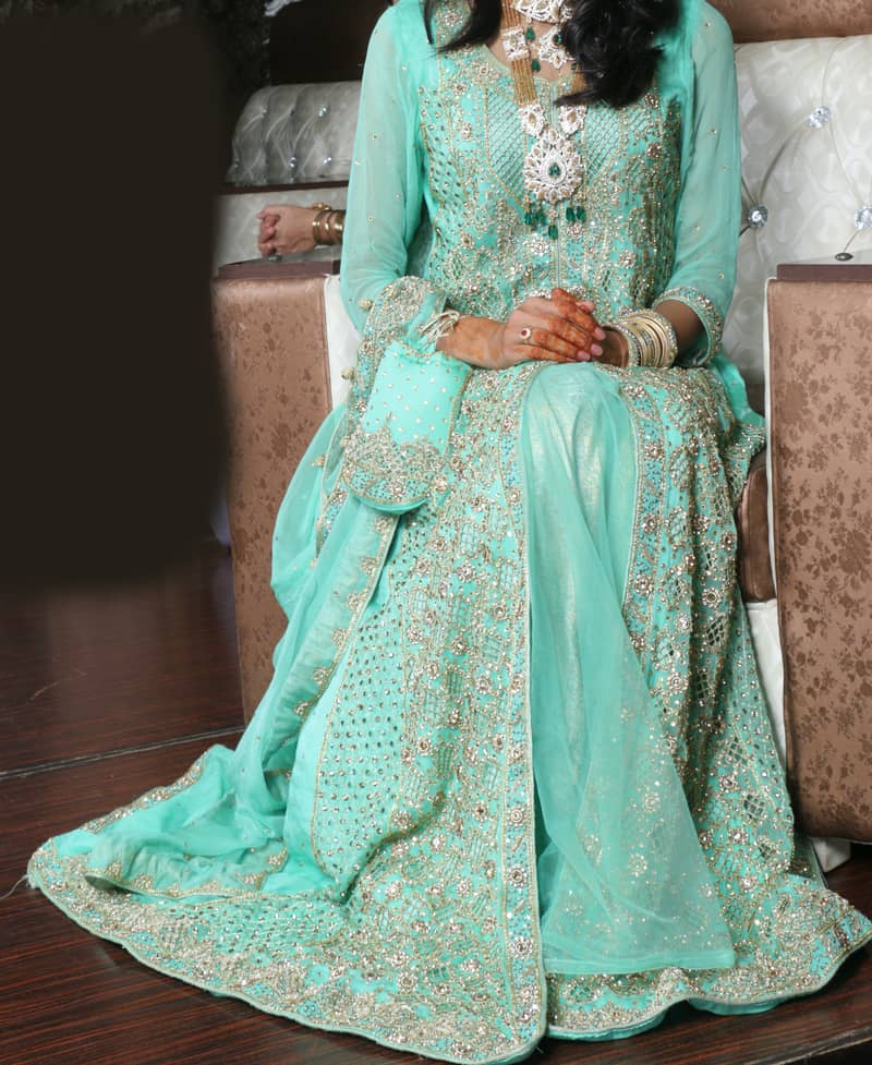 Walima Maxi for Sale including jewellery 6