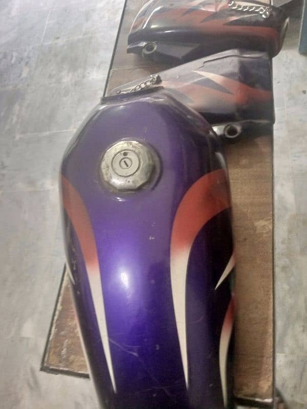 tanki tape 125 for sale hai ge 1