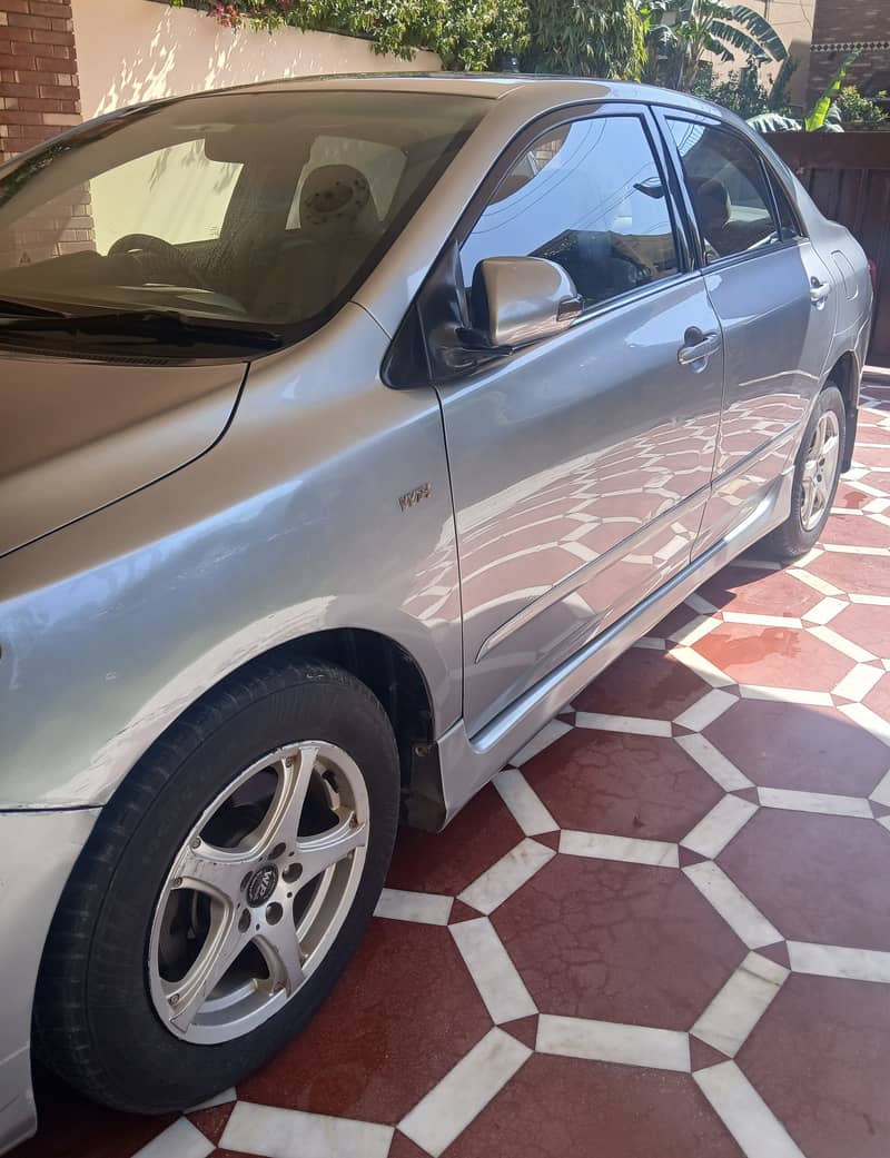 Toyota Corolla Altis SR 1.8 model 2009 7