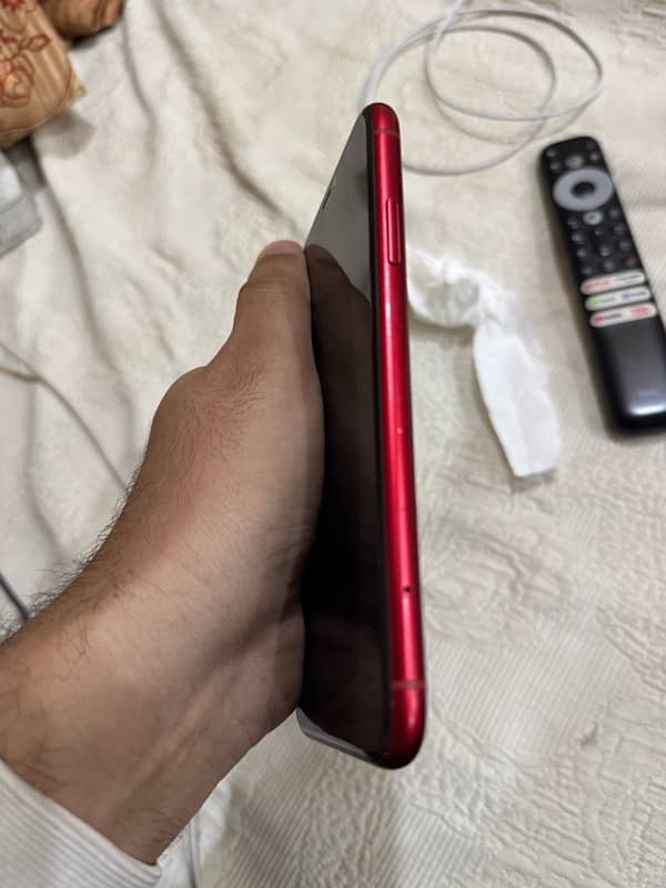 iPhone XR non-pta jazz sim working 128 gb 3