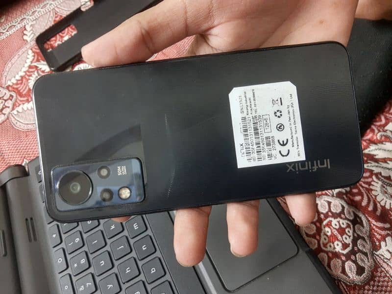 Infinix note 12 6/128gb 2