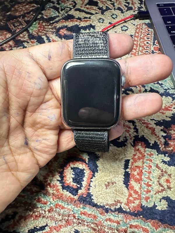 Apple Watch Series 4 LTE + GPS urgent sell 44 Mm 10 condition 2