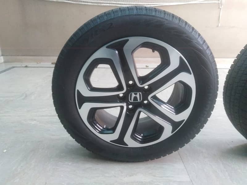 ALLOY RIMS HONDA VEZEL 5