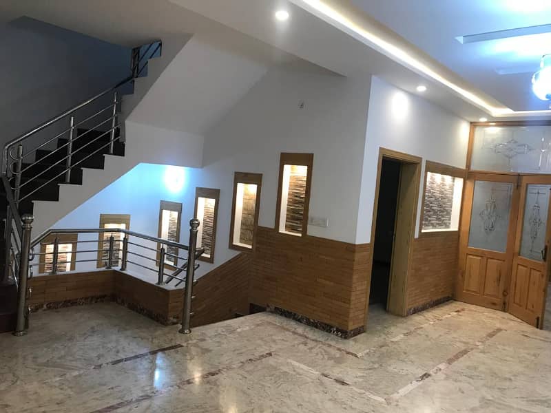 Size 40x80 Upper Portion For Rent IN G-14/4 Islamabad 8