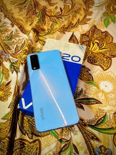 Vivo y20 with box