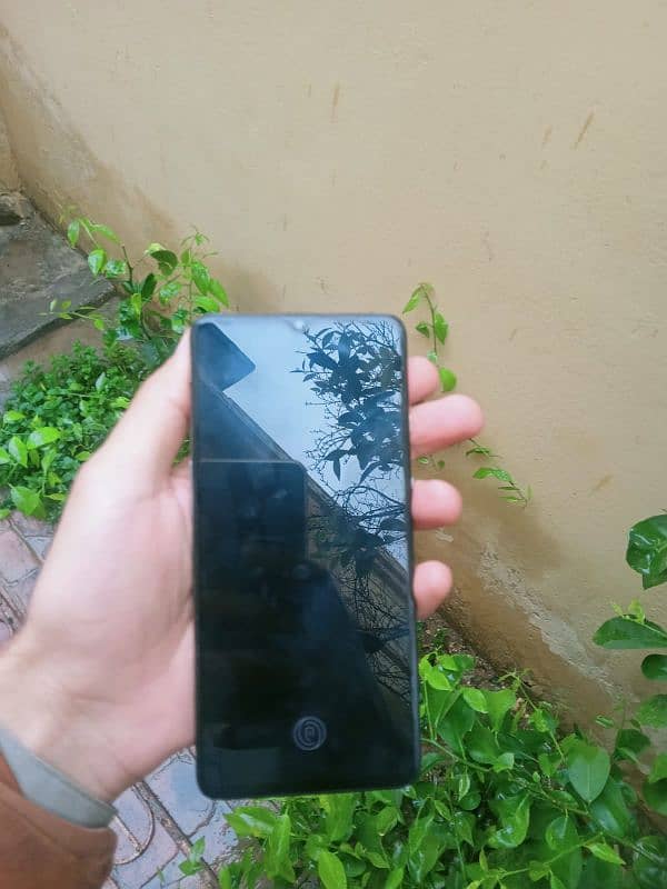 Oneplus 7t in genuine condition for sale 4