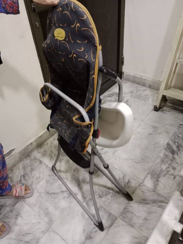 bambies high chair fr sale 0