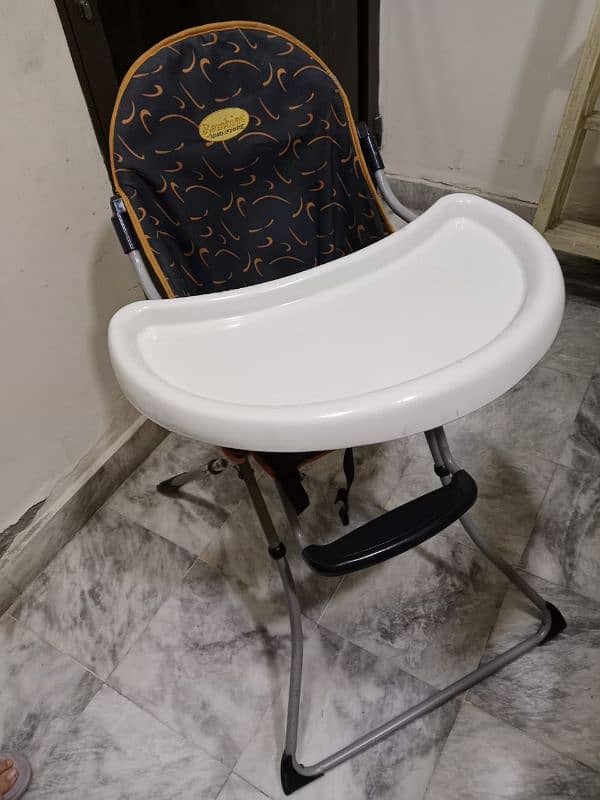 bambies high chair fr sale 2