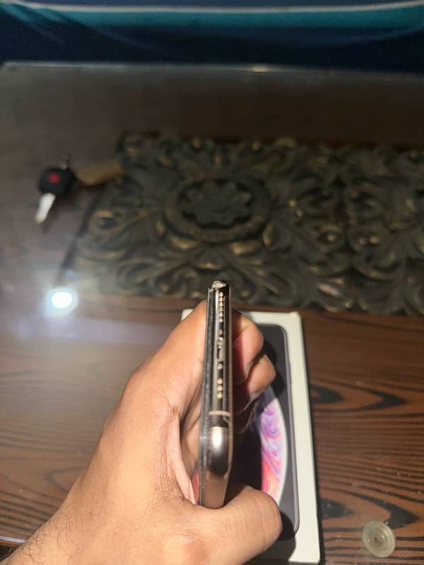 iphone xs dual pta 64gb with box 4