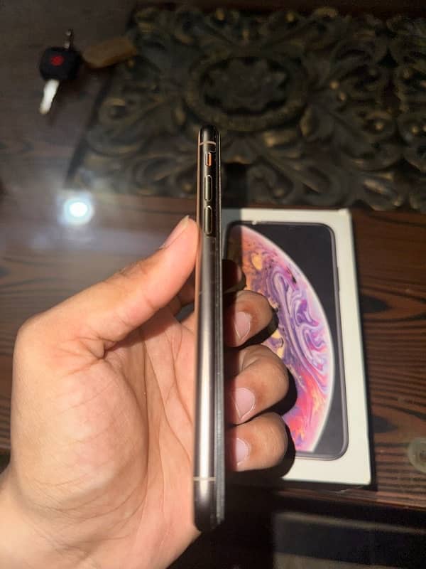 iphone xs dual pta 64gb with box 5