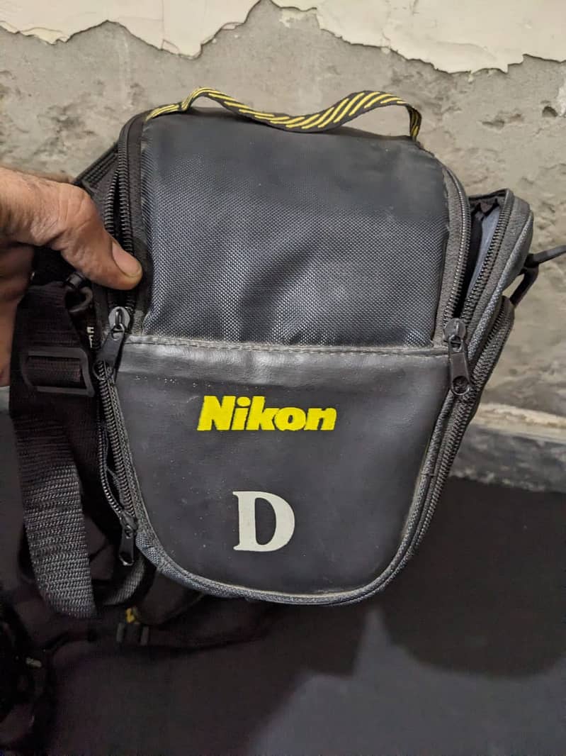 Nikon D5100 DSLR with Kit 18-55mm Lens Best Condition Urgent Sale 4