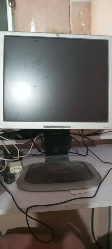 i5 3rd generation cpu with 17 inch lcd 10