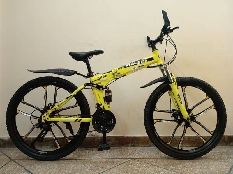 26 INCH IMPORTED (FOLDING) GEAR CYCLE 6 MONTH USED 03265153155 0