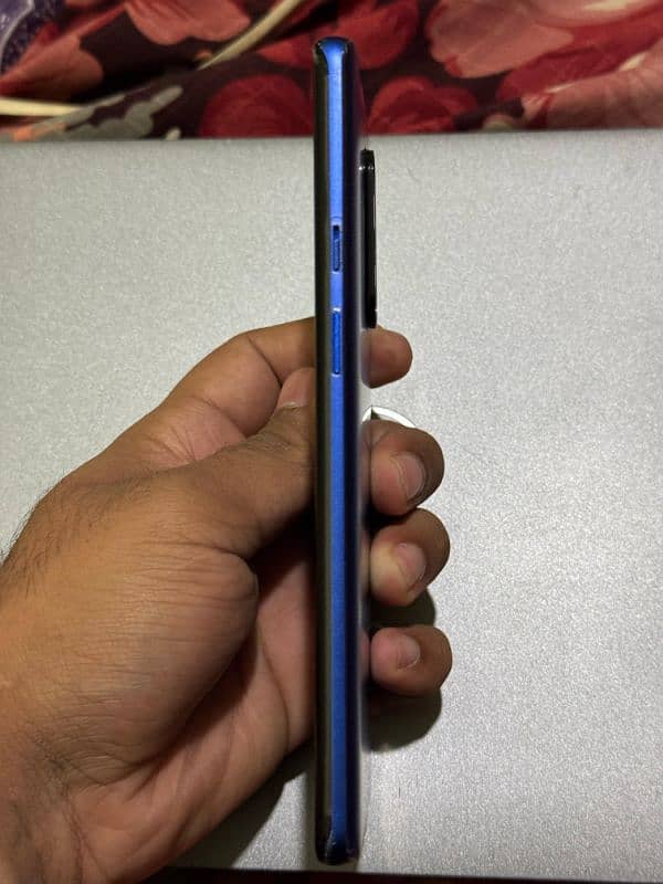 Oneplus 8 Pro 12/256 GB Blue color 3