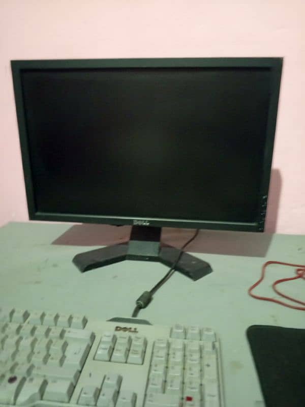 PC Setup for Sale i3 4th gen monitor keyboard MOUSE speaker +cables 2