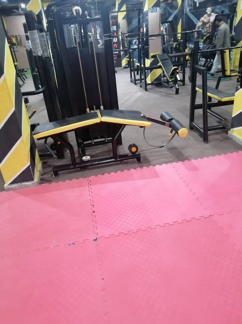 Running Gym for sale / GYM Business for sale l setup for sale 3