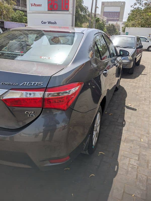 Toyota Altis Grande 2017 6