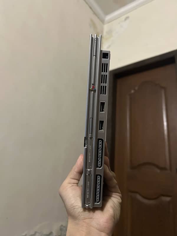 ps2 black and gray 2