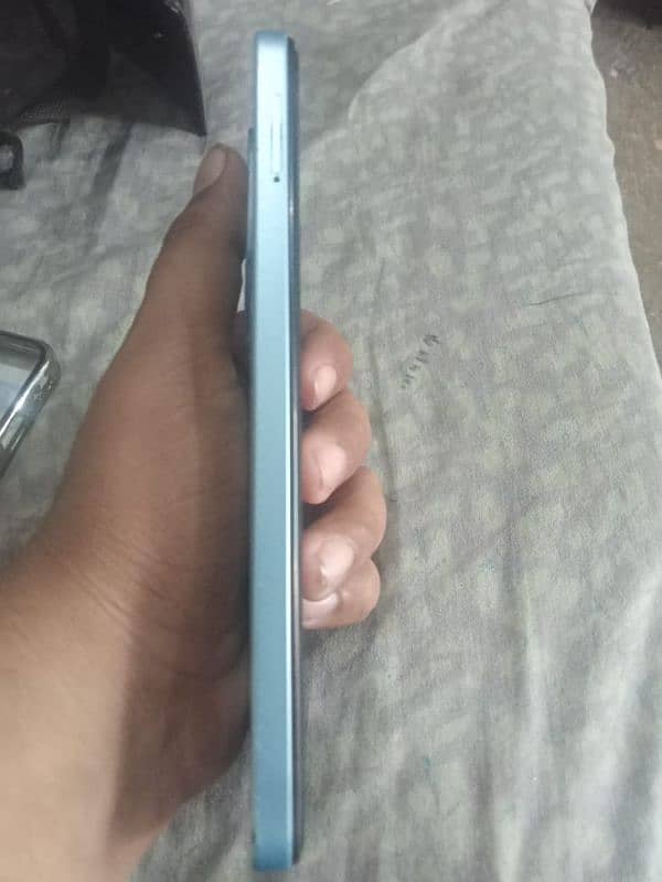 infinix smart 8 pro  50 MP cmera 3