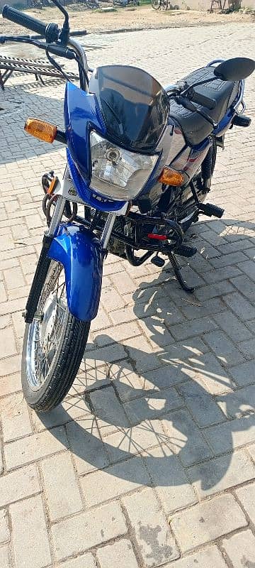 Honda pridor in excellent condition 11