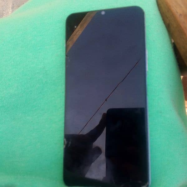 vivo y20 used for sale contact 03046448789 2