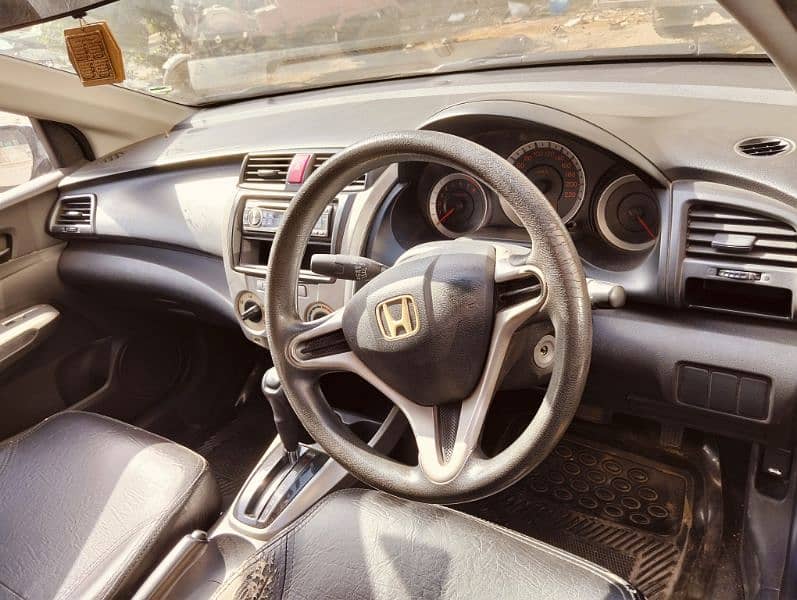 Honda City IVTEC 2010 3