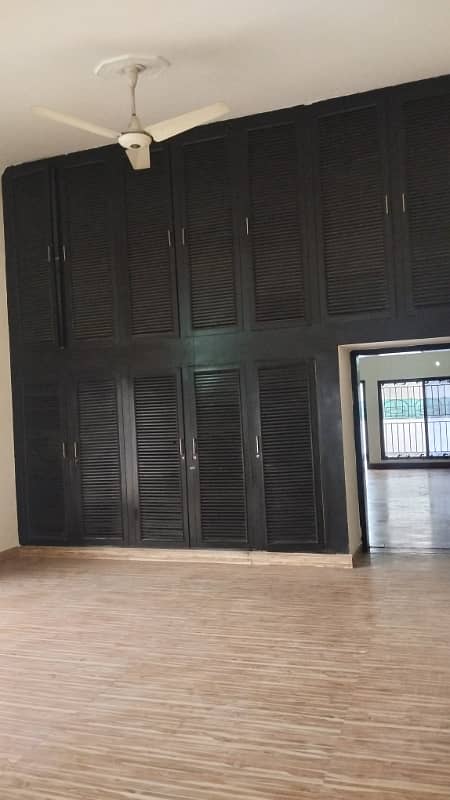 2 kanal Beautiful Margalla Facing Upper Portion with separate entrance Available For Rent At Ideal Location F-10/1 9