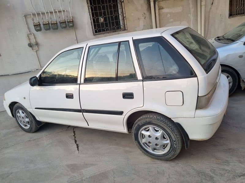 Suzuki Cultus VX 2013 2