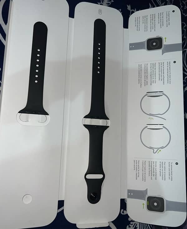 Apple Watch series 5 44mm 4