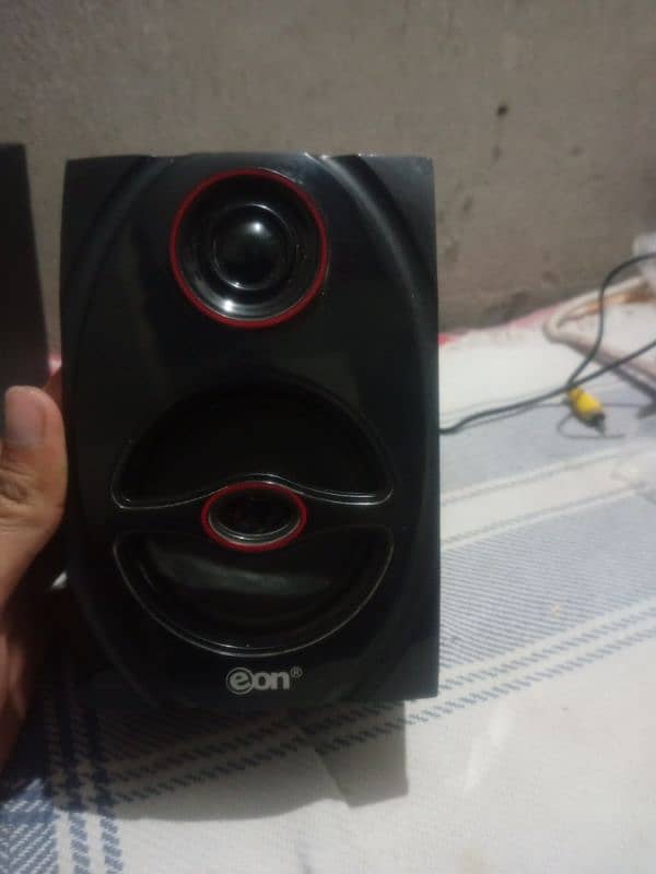 eon speaker 0