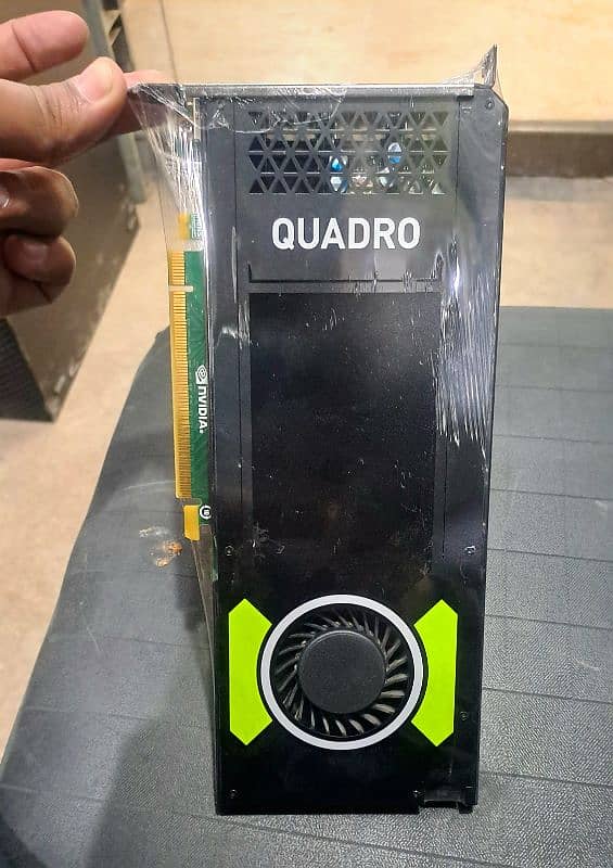 QUADRO M4000, 8GB, 256bit, DDR5 0