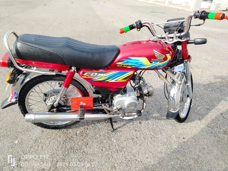 Honda 70cc red colour 03465077521 1