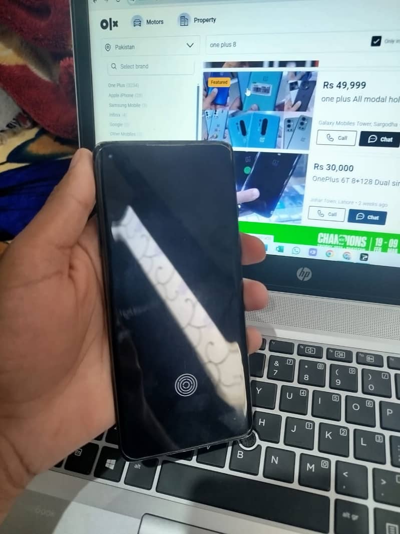 One Plus 8  8/128 Urgent Sale 1