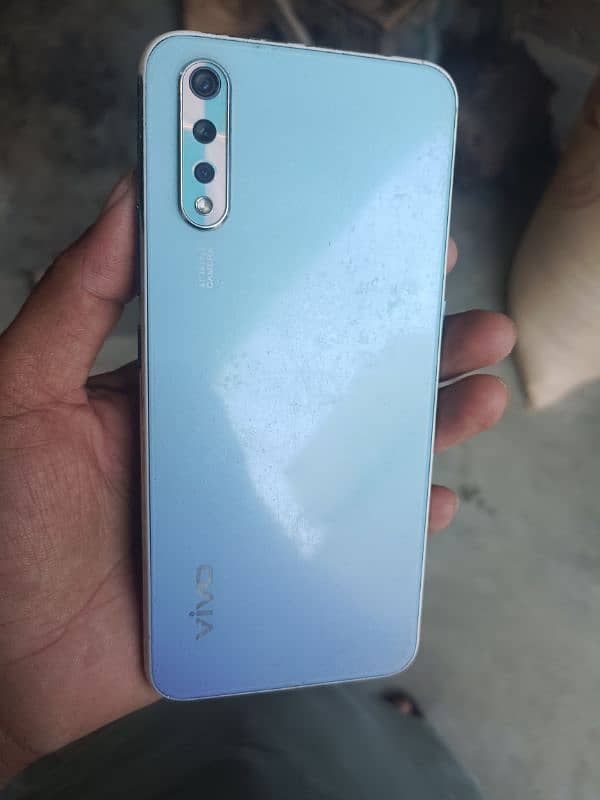 vivo s1 1