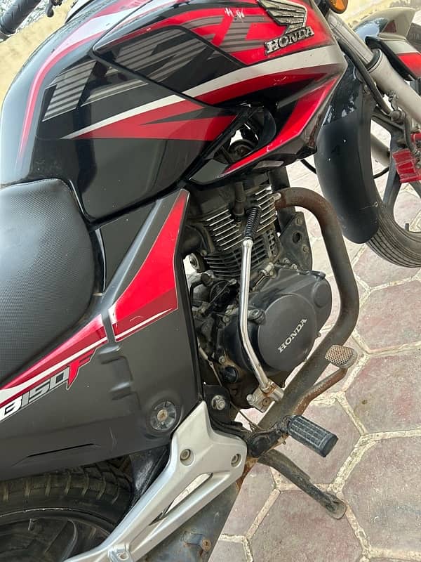 Honda CB150F 2