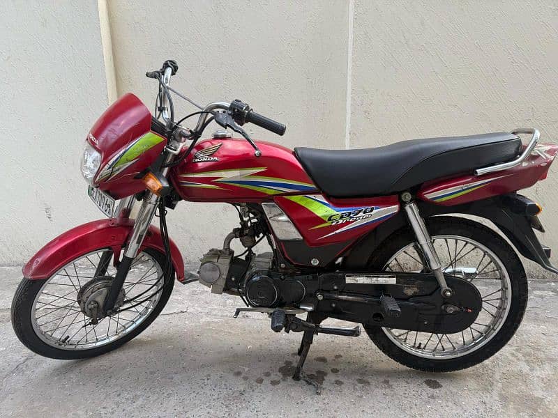 Honda cd 70 dream 2017 0